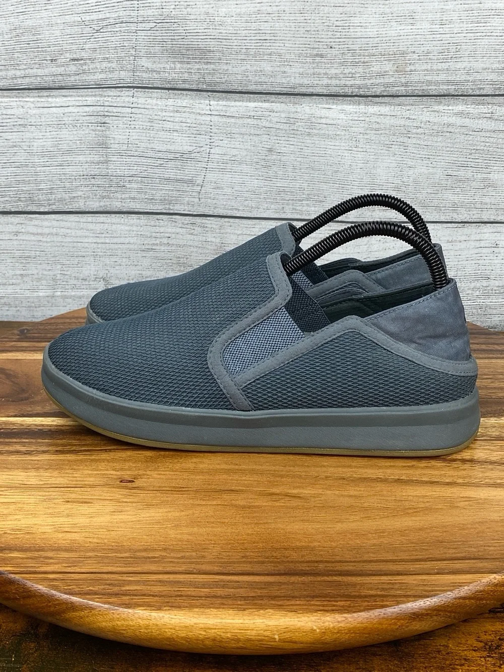 OluKai Ki'ihele Women's Slate Gray Slip On Sneaker Loafer Shoe Size 9 EU 39